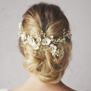 Dramatic Soft Blooming Bridal Headpiece - Handmade in Italy